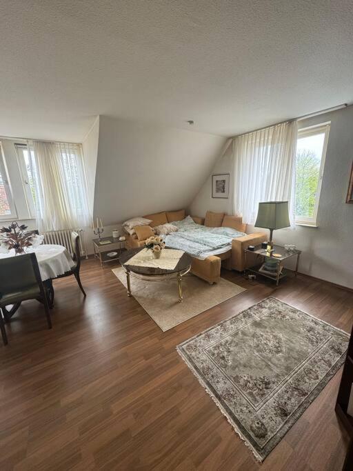 Gepflegte 3 Zimmer Wohnung! ハノーファー エクステリア 写真